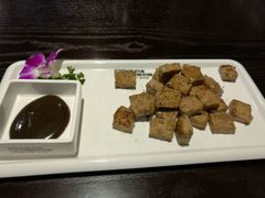 -HIHE Bistro·Oyster Bar(华熙live店)