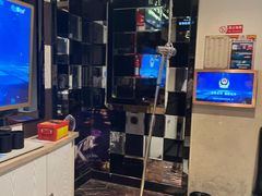 -艾尚主题式KTV(艾溪湖绿地店)