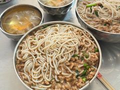 -正宗杨记普洱酸醋米线(总店)