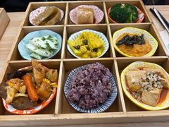 -轻蔬不用等·素食(江苏路店)