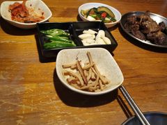 -舌尖上的石棉何雨露烧烤