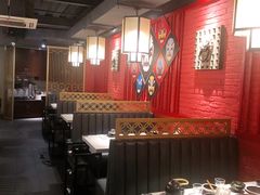 卡座-京韵胡同·酱香羊蝎子火锅涮肉(长寿路店)