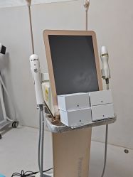 -佳颜轻医美·美学抗衰中心