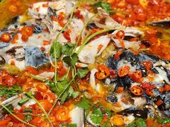 -湘潭九龙鱼头店(城南西路店)