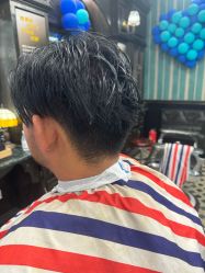 -海文先生国潮烫染男士理发馆