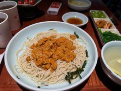 -裕兴记•蟹黄面馆(人民广场店)