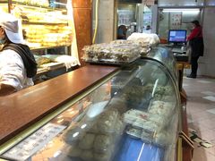 -白玉兰食品(汇联商厦店)