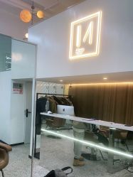 -I+造型烫发染发