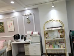 -YooMee优美智能科技美肤机构