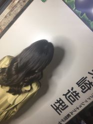 -UN·SAKA 右嗯造型