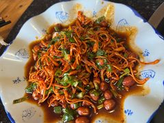 -南渝食府.墨脱石锅松茸鸡