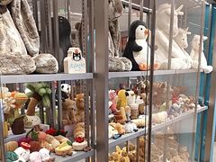 -微缤礼物(青岛海信广场店)