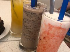 -Nadeje(Plaza Mahkota)