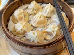 -馋三尺蟹粉小笼(人民广场店)