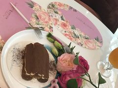-MEET缘燕窝甜品&Tang's cake(华润万象城店)