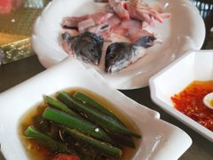 -二荆条·蜀鲜汇城市森林火锅