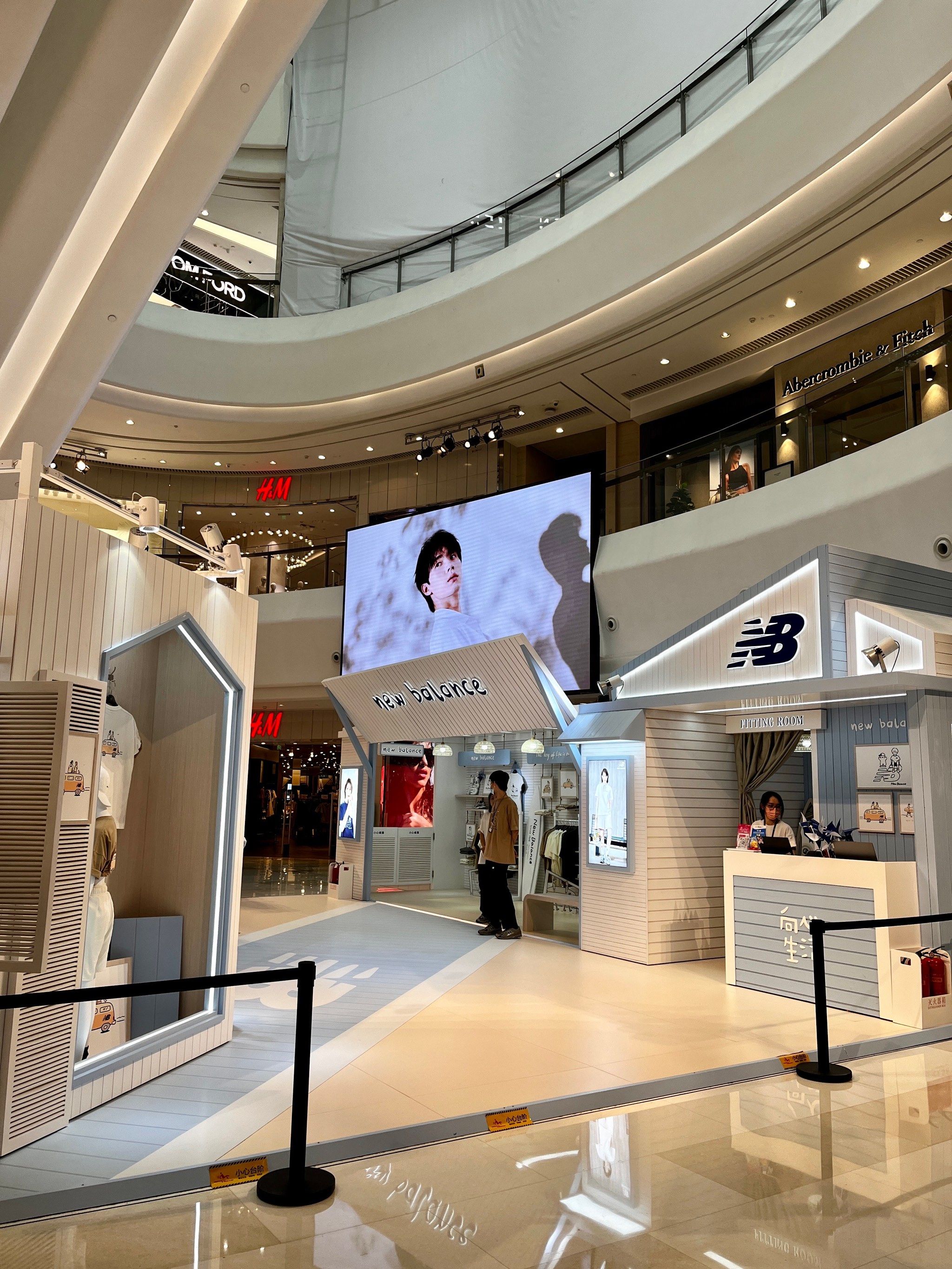 「new balance(天环店)」