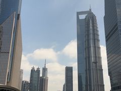 -陆家嘴空中步行连廊