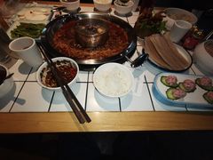 -瓜西西重庆火锅(花溪店)