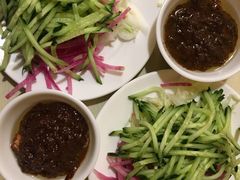 炸酱面-黑八私房老北京炸酱面