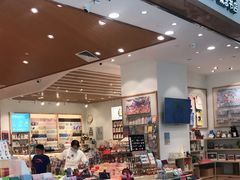 -猫的天空之城概念书店(印象城购物中心店)