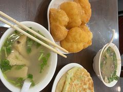 -聚德华天护国寺小吃(甜水园店)