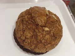 奶酥菠萝可颂-85度C(上海广元店)