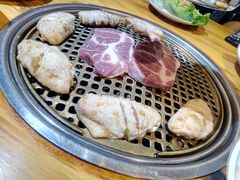 -唯成•韩国炭火烤肉 유성고기