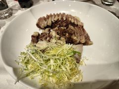 -品悦酒店(三林古镇店)