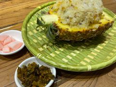 菠萝饭-茶花妹子云南餐厅(传媒大学店)