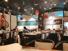 -尚尚仙·酸汤猪手·猪肚鸡火锅(华联万柳购物中心店)