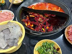 -谭记重庆老火锅(总店)