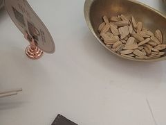 -桂满陇·手作小笼包&江南叫花鸡(中山公园店)