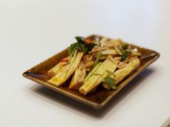 凉拌腐皮-T館·花园艺术餐厅