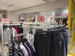 -BIGOFFS 超级折扣(仁恒伊势丹店)