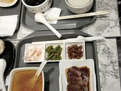 -大食代美食广场(上海中心店)