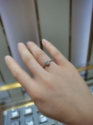 -珂兰钻石(美美2购物中心店)