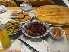 -靠山屯东北农家菜(八龙桥雅苑店)