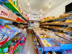 面包甜点陈列柜-庆祥斋糕点厂(留学路店)
