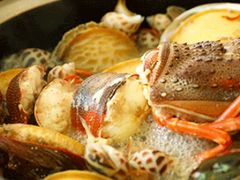 -吉品莞家·鲍鱼鸡煲(东莞店)