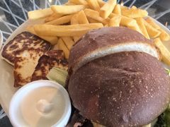 -Takapuna Beach Cafe