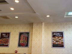 -鑫渔港海鲜本地菜·山海关浑锅(东戴河店)