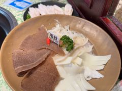 -鸿姐老火锅(静安店)