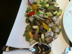 火龙果爆澳洲牛肉-丽晶轩中餐厅(重庆丽晶酒店)