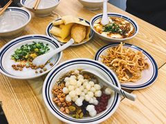 -正南齐北·老街糯米团(洪崖洞店)