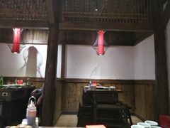 -红九格老火锅(三峡广场店)