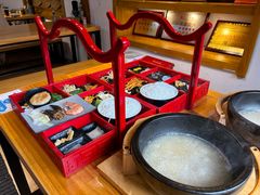 -勺子米线·云南传统小吃市集(四方街店)