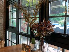 靠窗位-旧雨咖啡·CoffeeFORU(黄村奥体店)