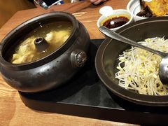 -云海肴·汽锅鸡·云南菜(天山百盛优客店)
