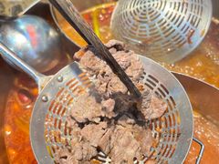 -来龍儿鲜切牛肉自助老火锅